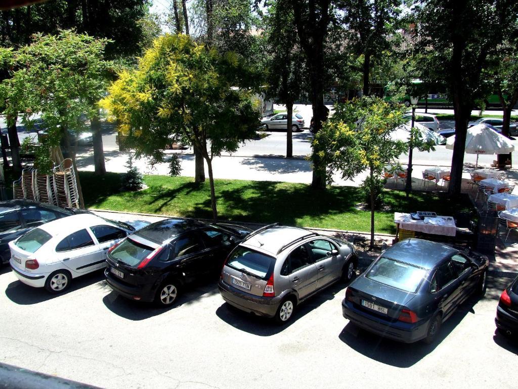 Hostal Santa Marta Αράνχουεζ Εξωτερικό φωτογραφία