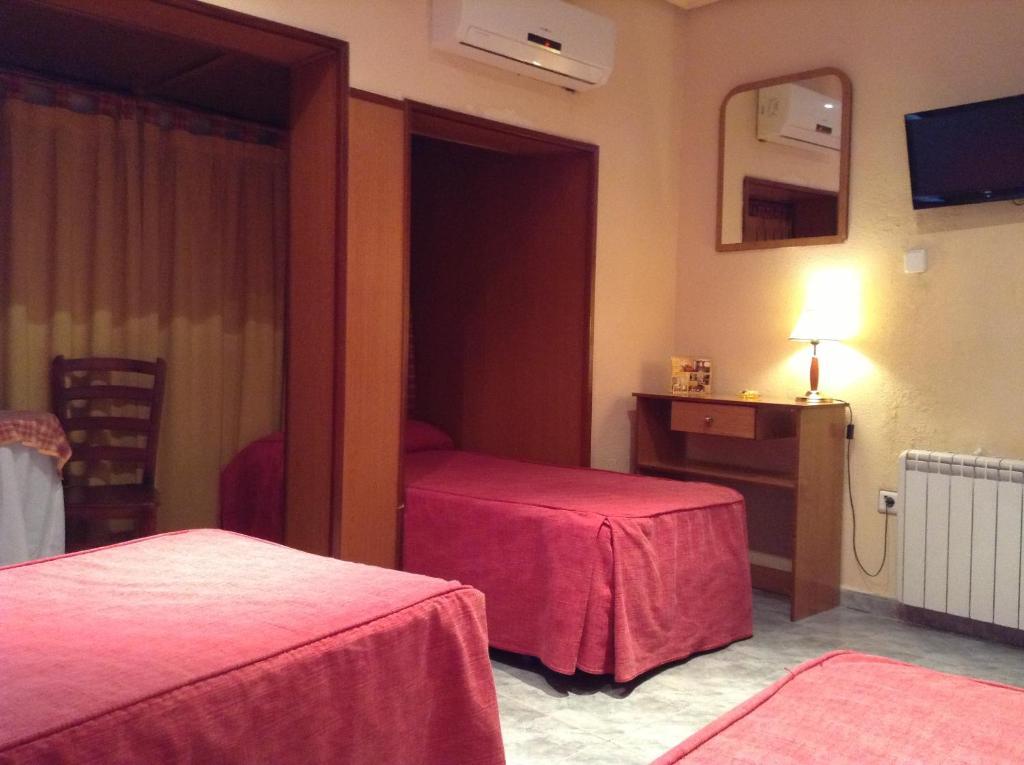 Hostal Santa Marta Αράνχουεζ Δωμάτιο φωτογραφία